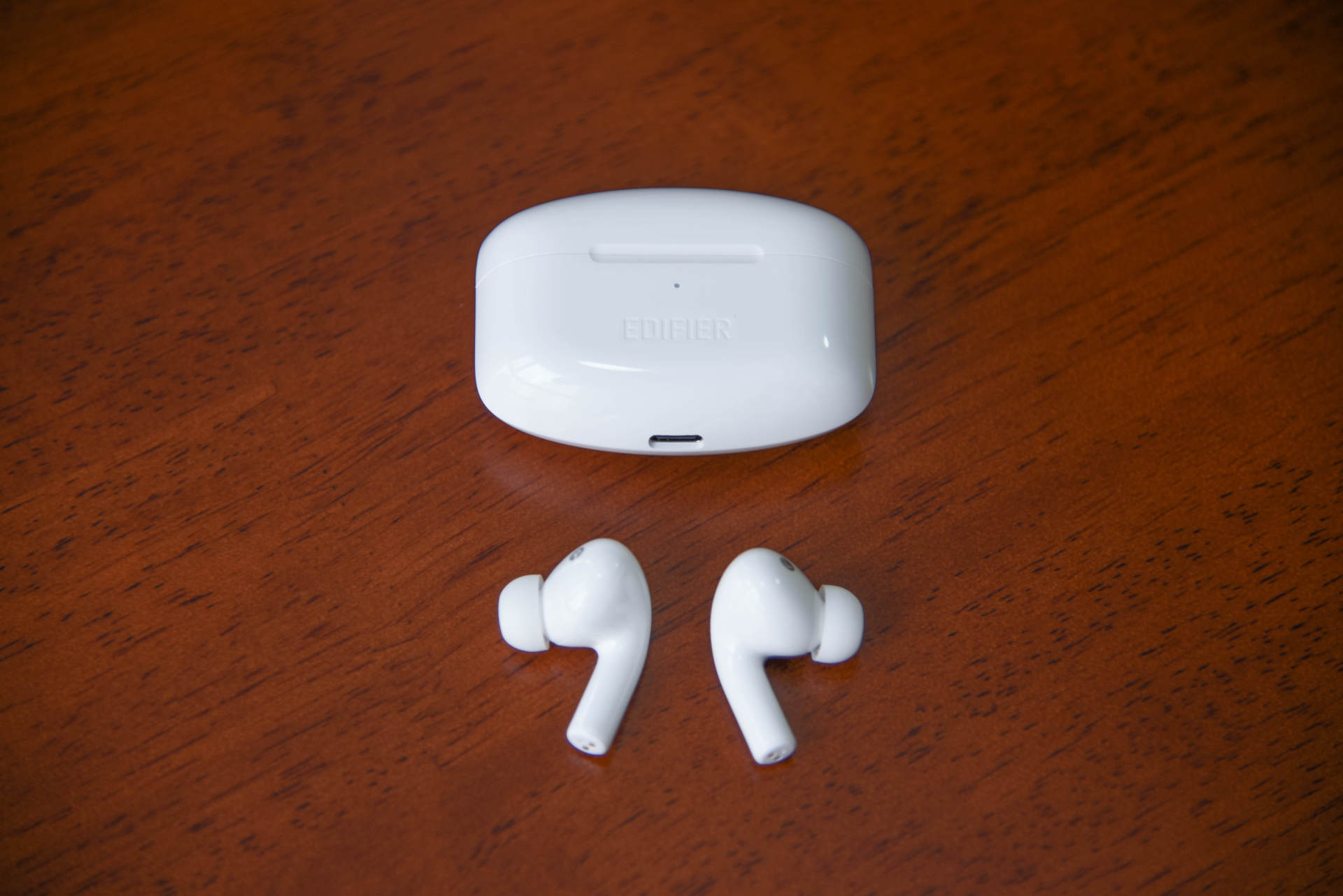 漫步者lollipodsplus和pro哪个好,漫步者fitpods和lollipodspro