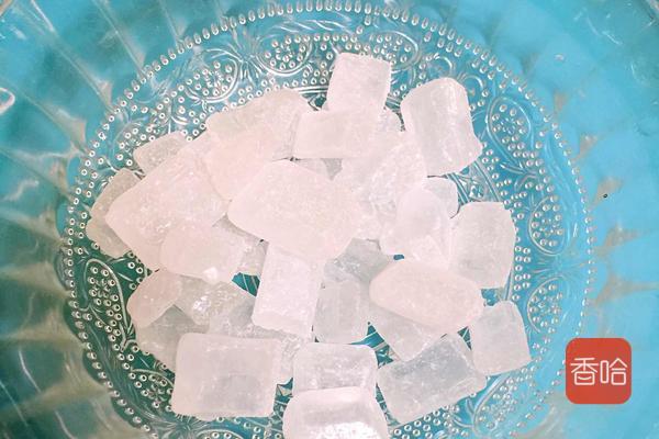 菠萝炒肉菠萝要泡盐水吗,菠萝咕咾肉菠萝要泡盐水吗