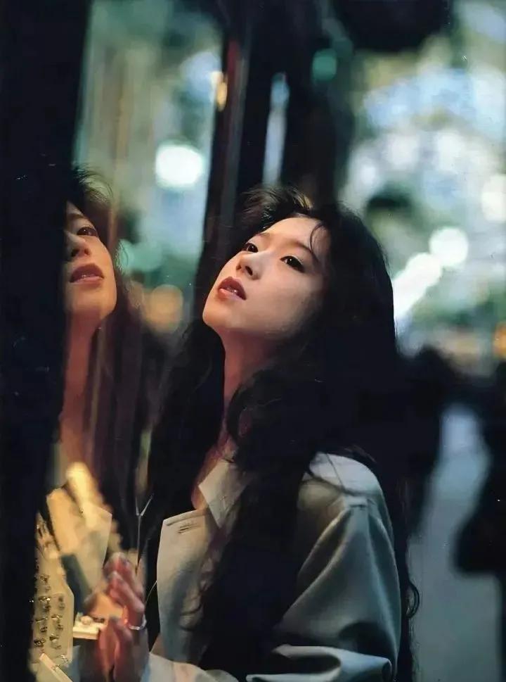 一个女人婚姻的警示录,一个女人的情感史诗