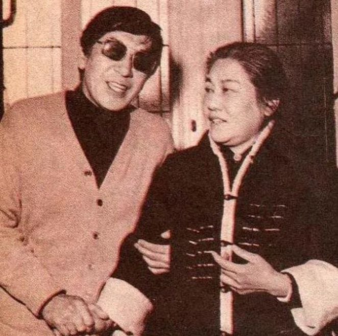 电影演员康泰和赵丹,康泰的老婆赵丹照片