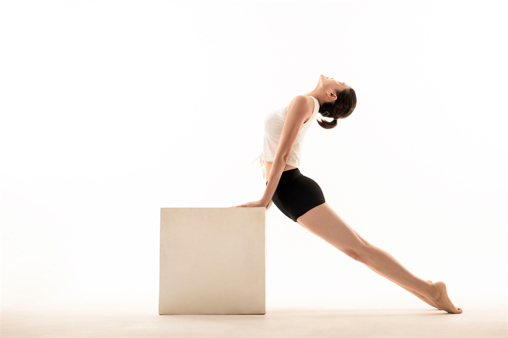 没有学历能不能在瑜伽教练培训机构学习瑜伽?