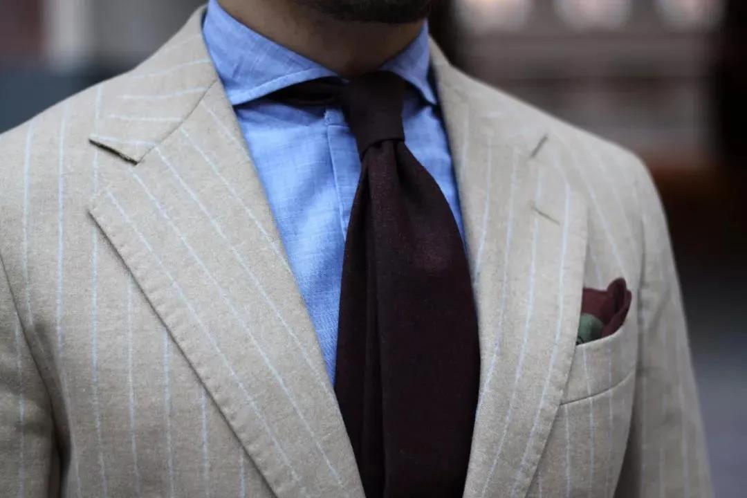 职场中年男士穿衣搭配,40岁男士如何穿显高级感