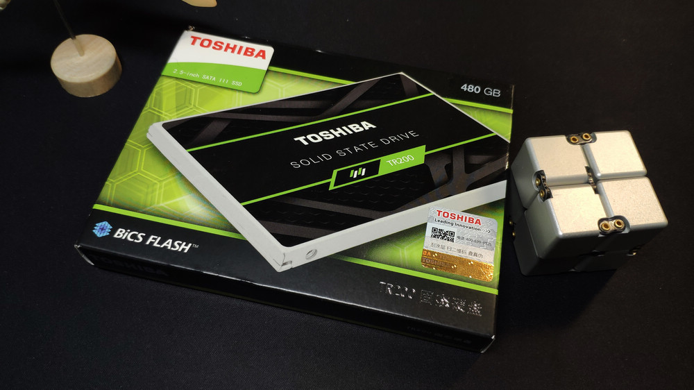 东芝tr200固态硬盘有必要更换,高性价比固态硬盘之东芝tr200