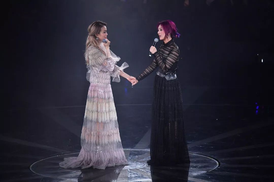 容祖儿张学友刘德华,容祖儿演唱会刘德华出场