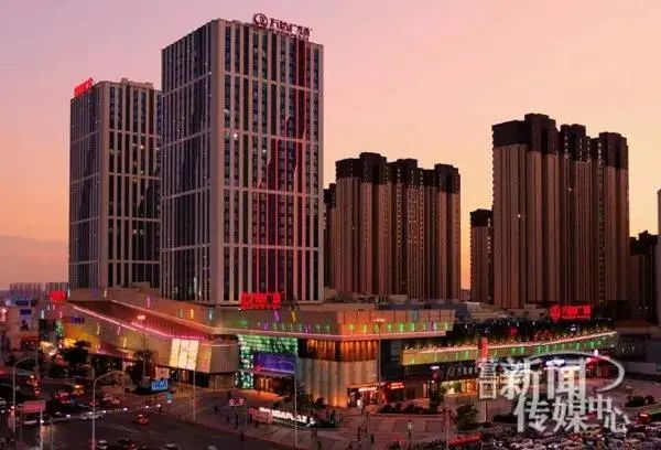 记忆中的家乡早已变了模样,家乡已不再是记忆中的模样