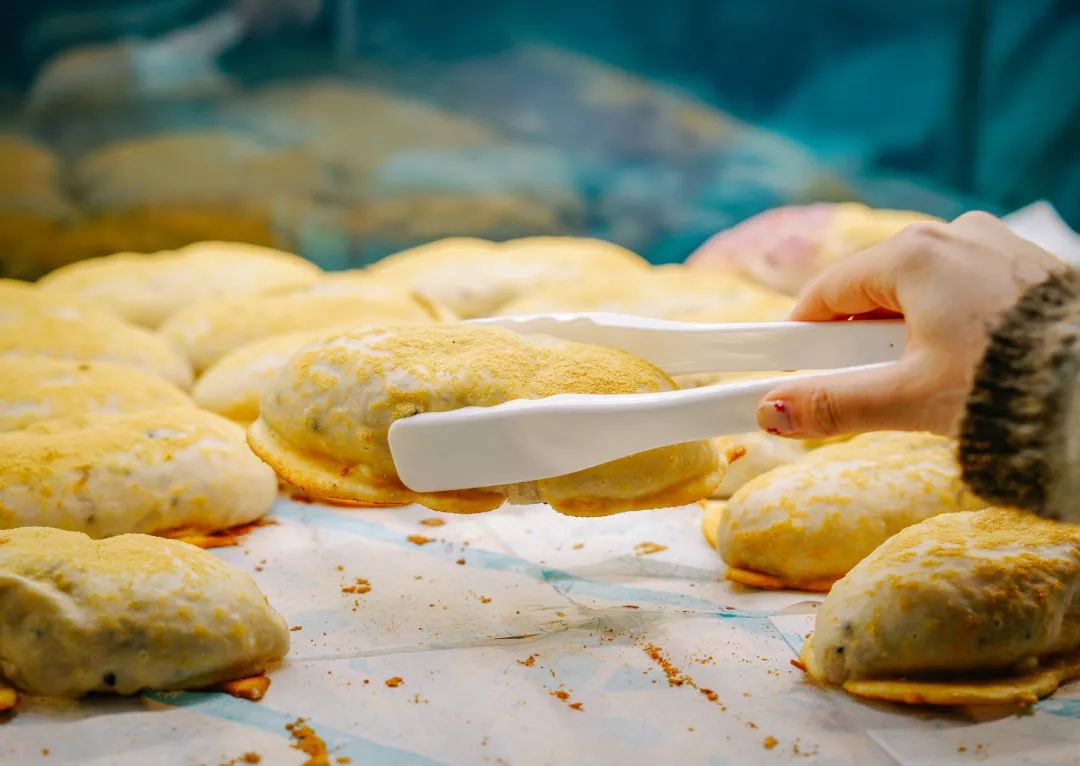 乐乐茶有花有果,乐乐茶给人的直观感受