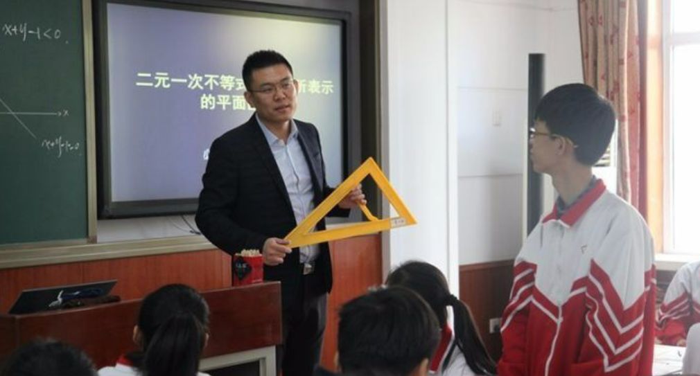 大连市第四十八中学航拍,大连48中学图片