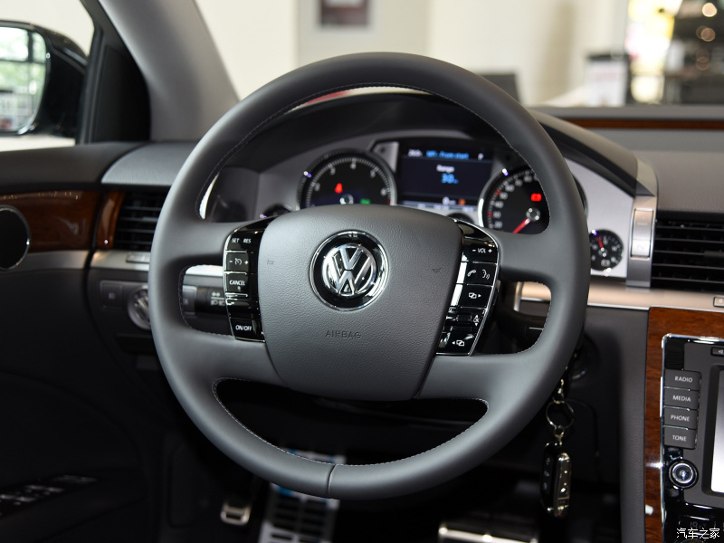 德累斯顿珠宝图片,德累斯顿的国宝级建筑