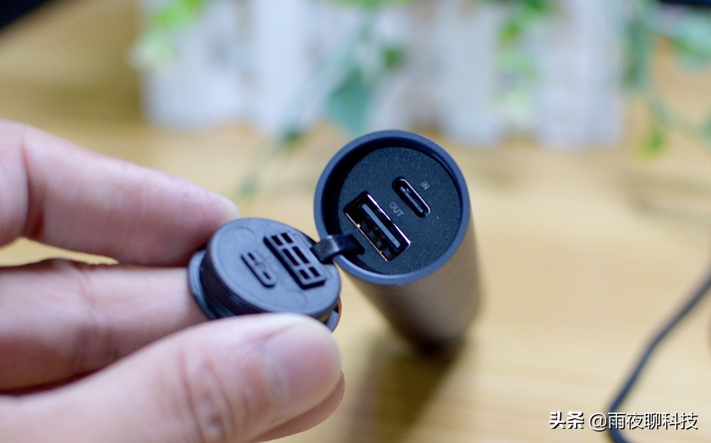 小米生态链强光手电筒,小米超亮手电筒