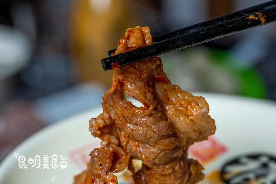 昆明最好吃的酸菜牛肉,昆明关上老坛秘制酸菜牛肉