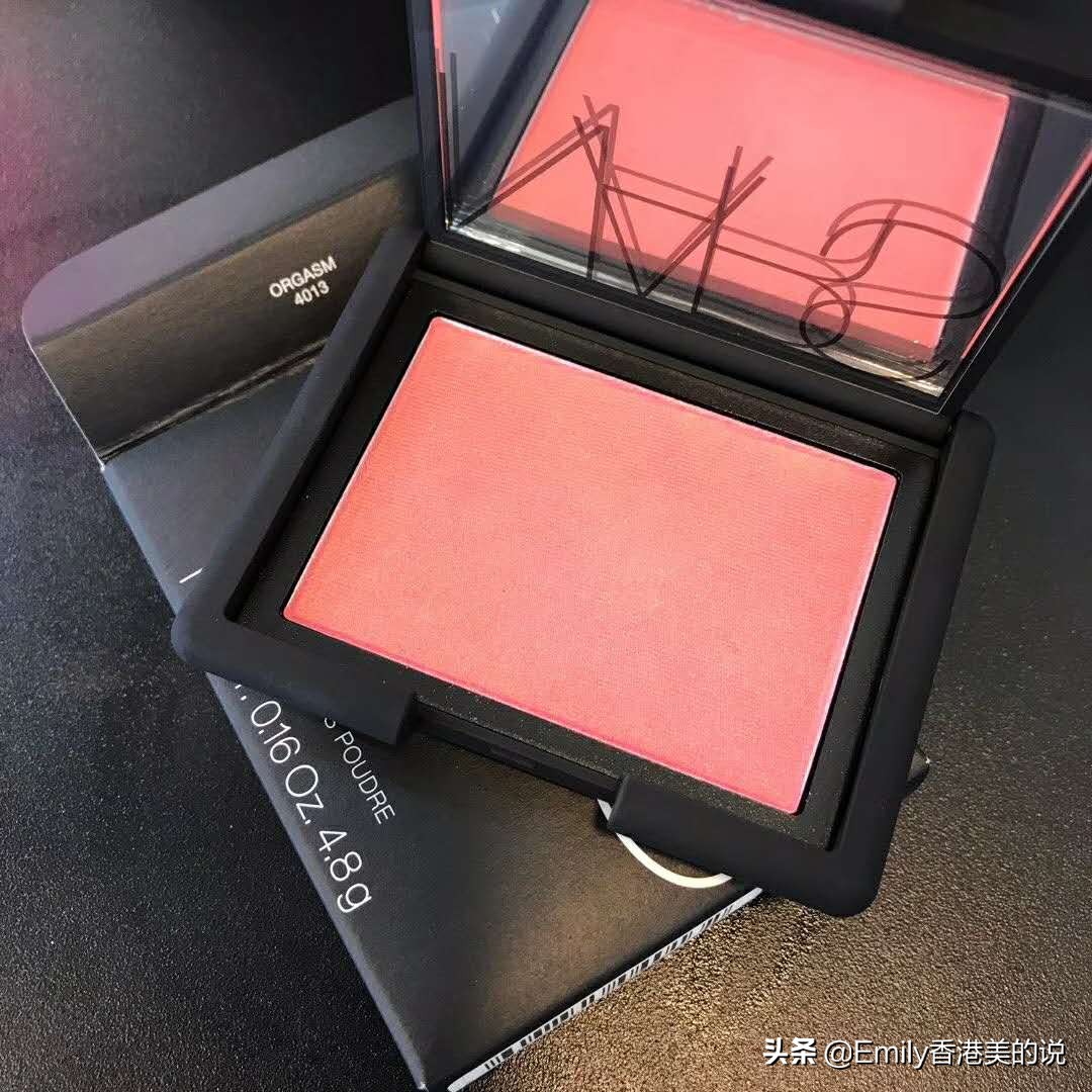 ysl粉气垫和cpb隔离哪个好,cpb长管隔离霜ysl气垫