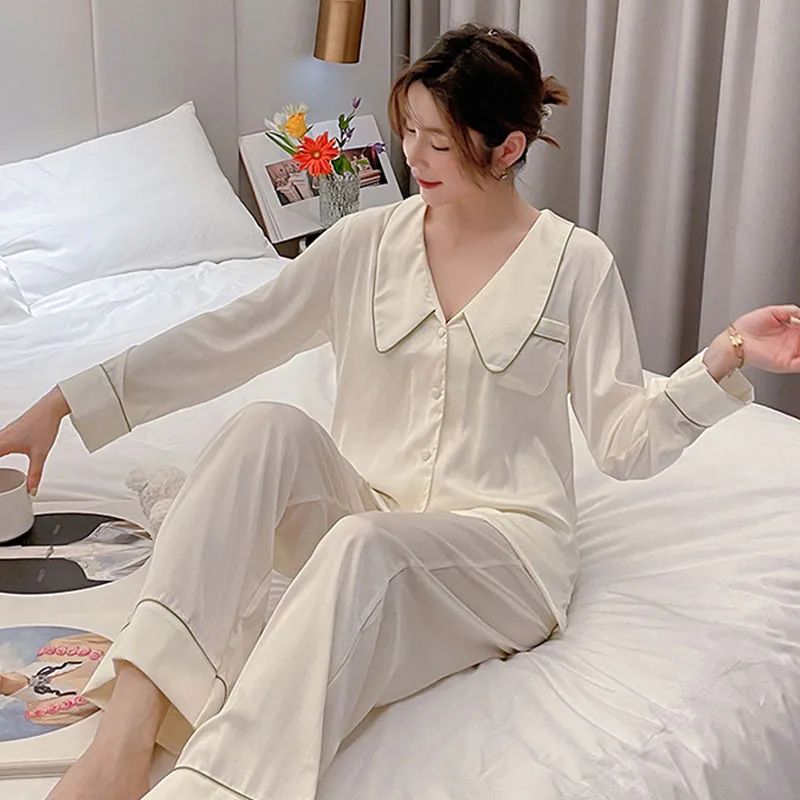 夏天穿的冰丝睡衣,精致的女人有件睡衣