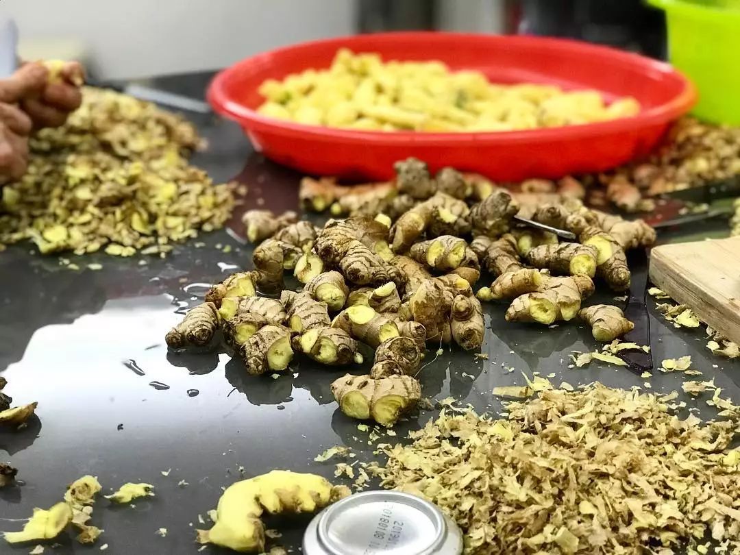 广东人正宗煲猪脚姜,广东人和东北人吵架的区别