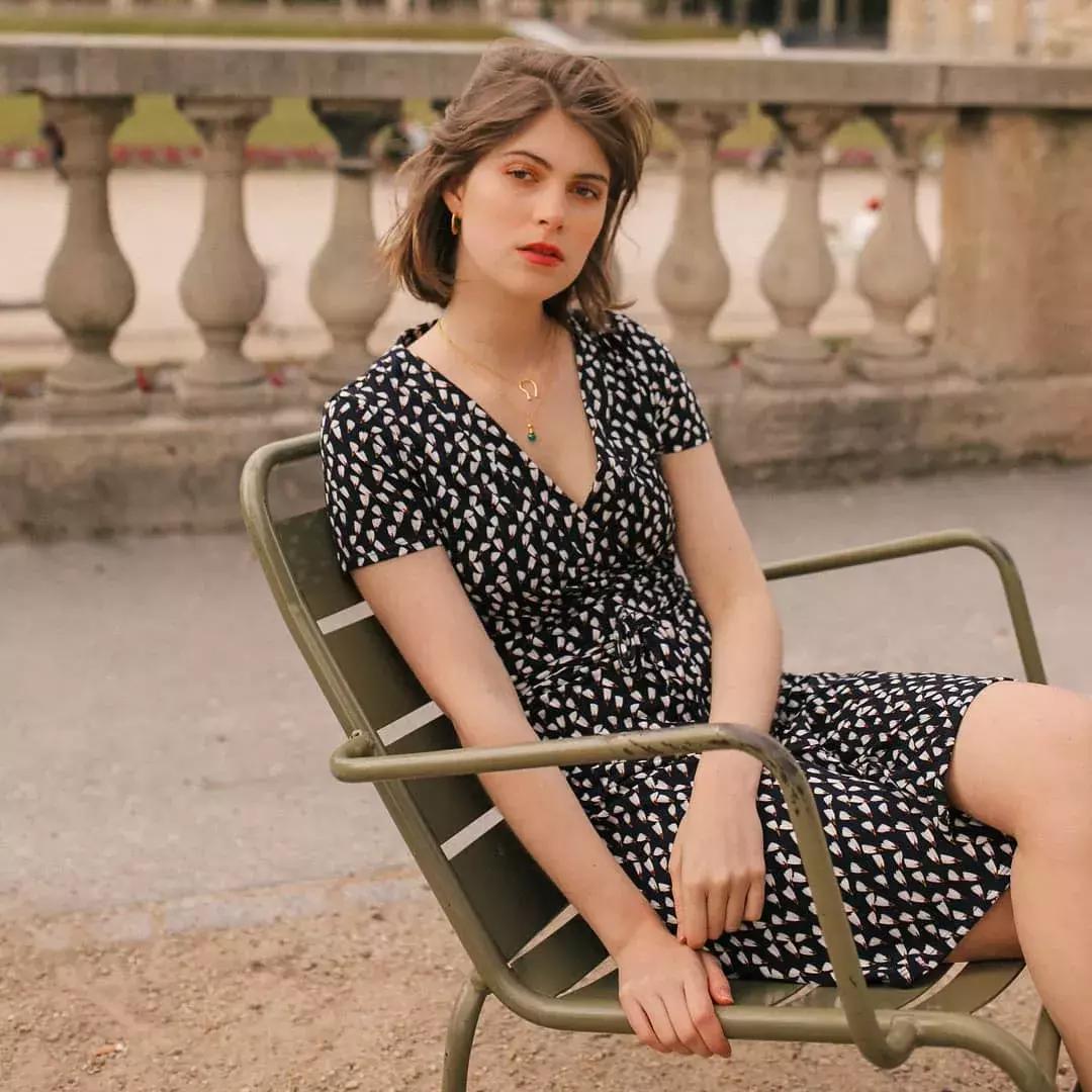 法国女人高级感穿搭,好看又好穿的女人