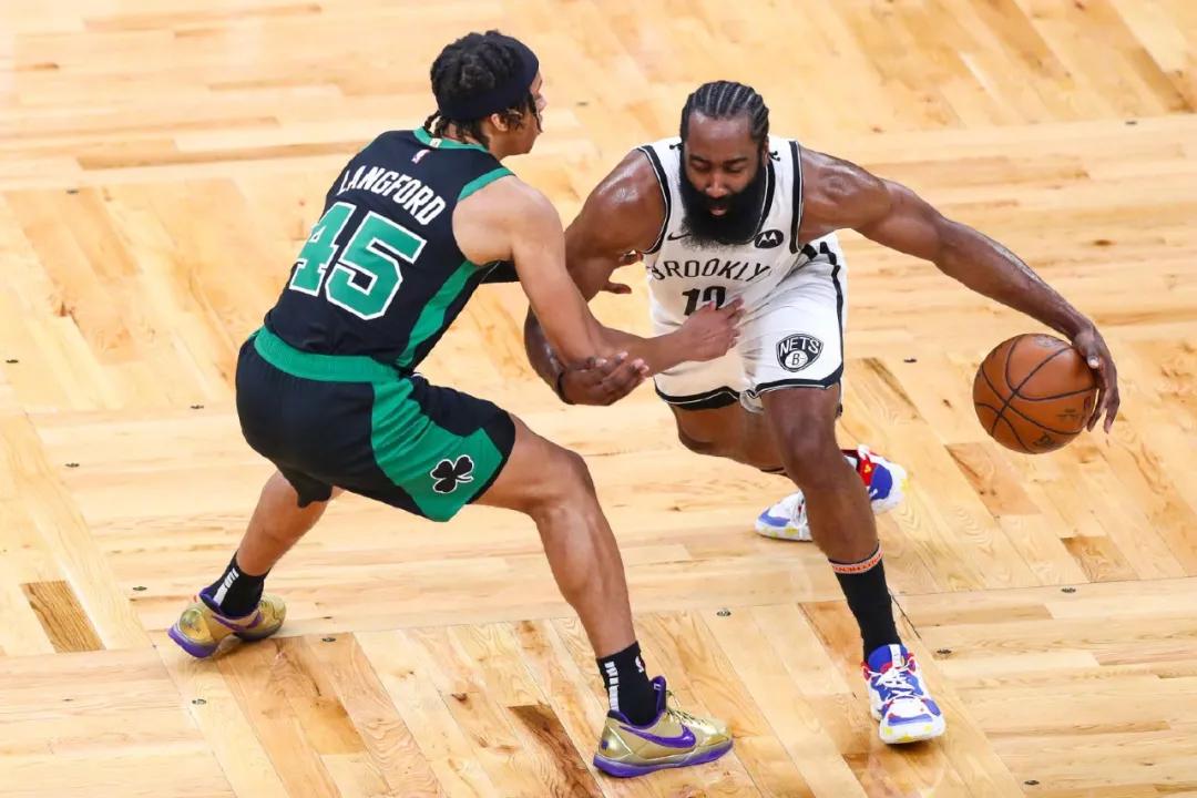 拒绝0比3!卡泡65分15板7助!3场季后赛0分钟,6400万先生被弃用