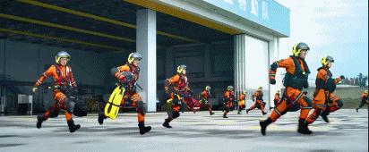 他一出手，我就知道要刷新国产大片标准