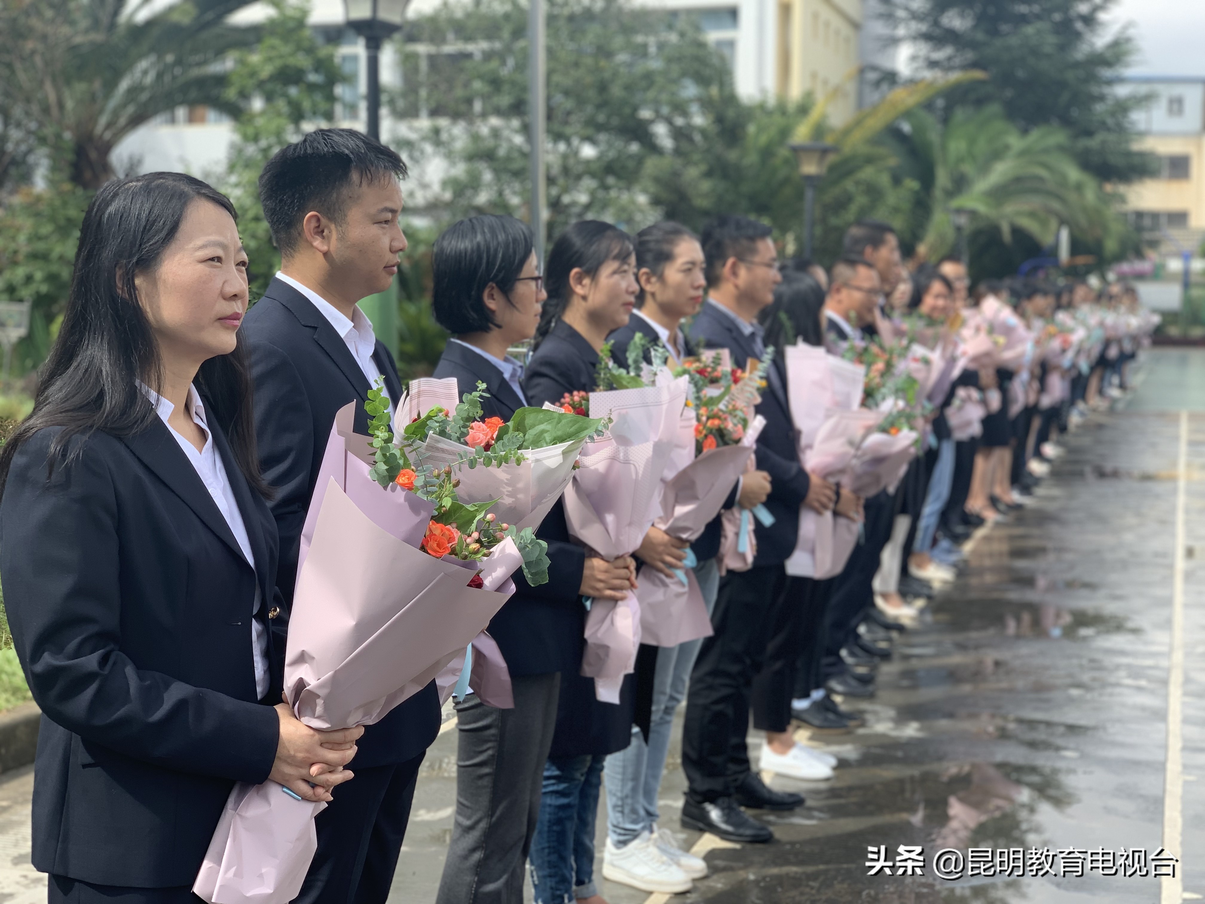 教师节小学生写给老师的贺卡,教师节写给老师的贺卡内容小学生