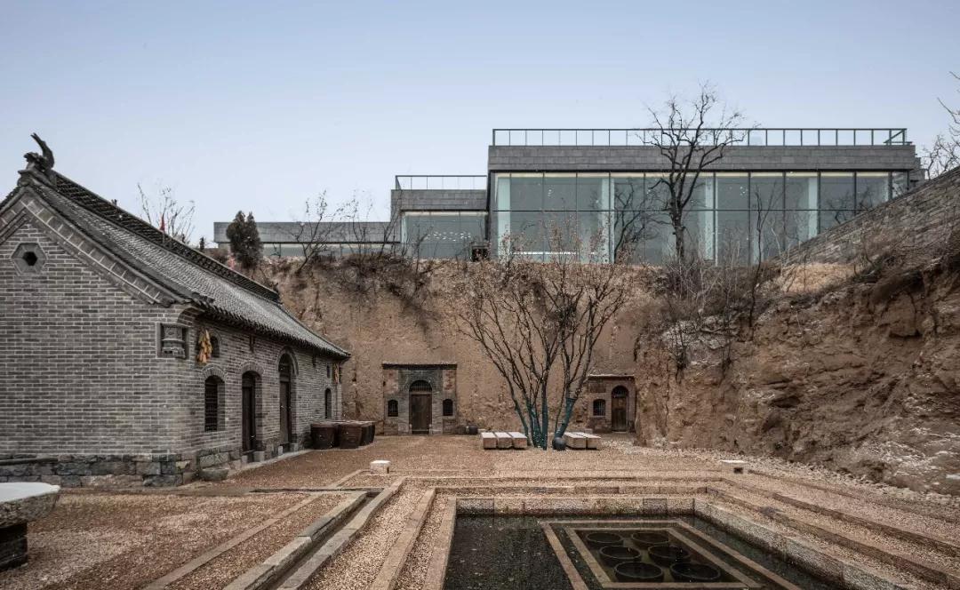 集美组太璞建筑|永威山悦售楼处-最大限度保留窑洞等原生景观