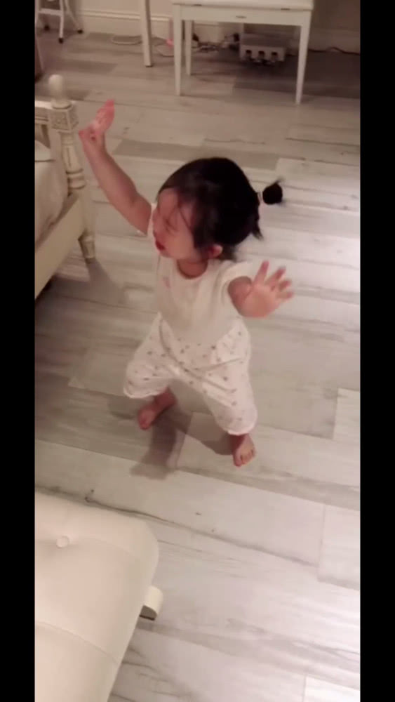 伊能静儿子给伊能静写歌,伊能静儿子唱给自己的歌