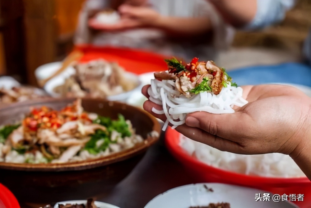 云南特色小吃吃法大全 (云南正宗美味小吃做法)