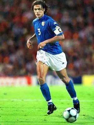 意甲尤文图斯2-1萨勒尼塔纳,尤文图斯意甲九连冠阵容