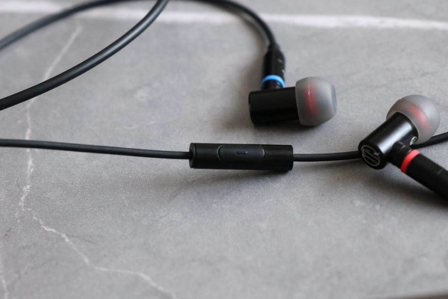性价比高的mmcx接口耳机,高端耳机mmcx