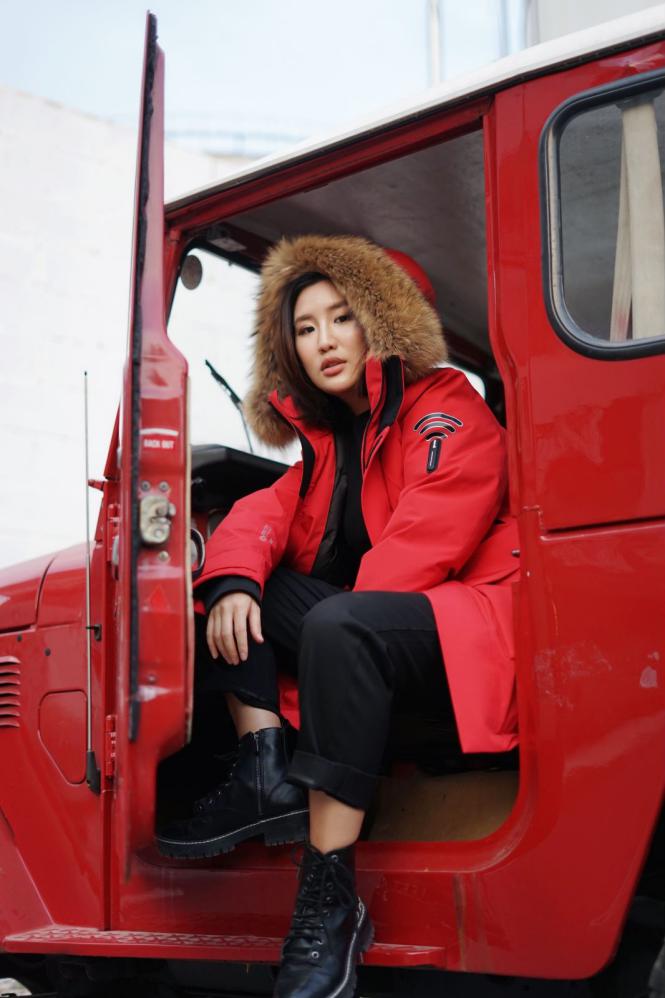 杨幂同款波司登极寒,波司登冲锋衣杨幂