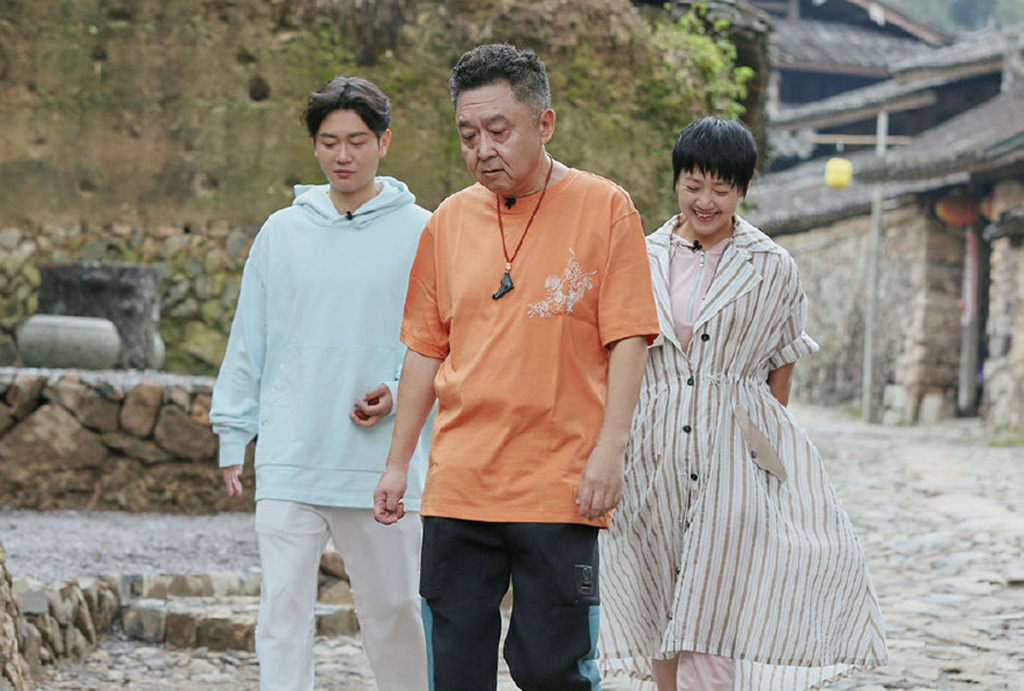 于谦老婆白慧明现状,谢楠问白慧明与于谦的恋爱史