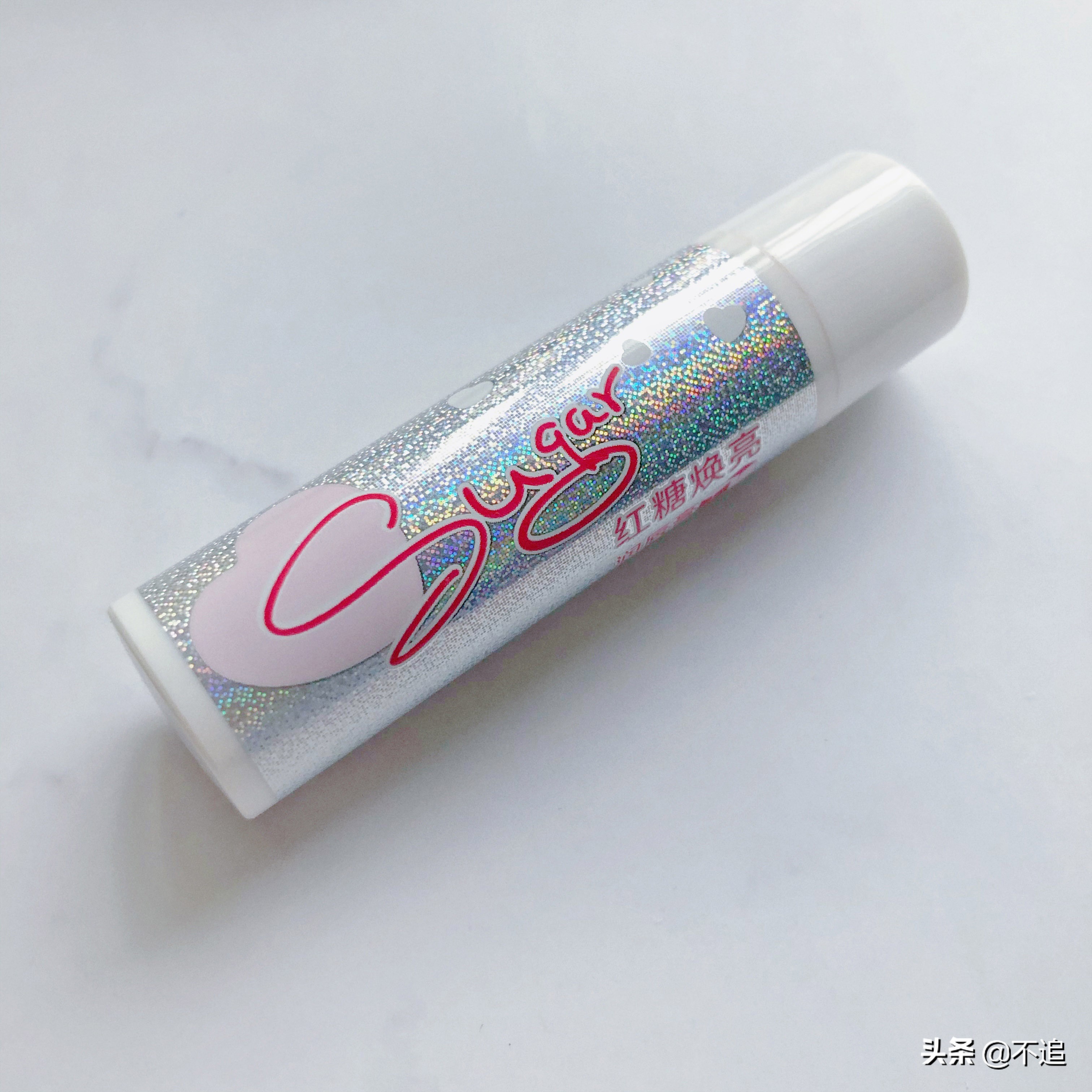 唇部干裂起皮变色唇膏,变色唇膏伪素颜平价