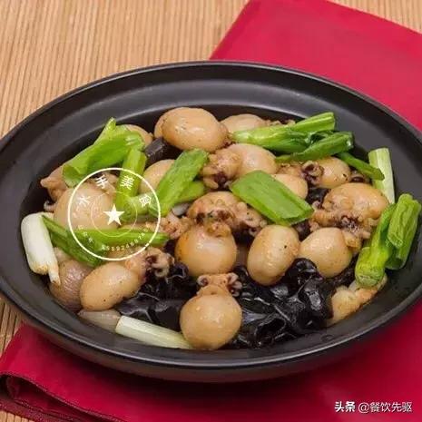 墨鱼仔造型菜,大点的墨鱼仔怎么做好吃