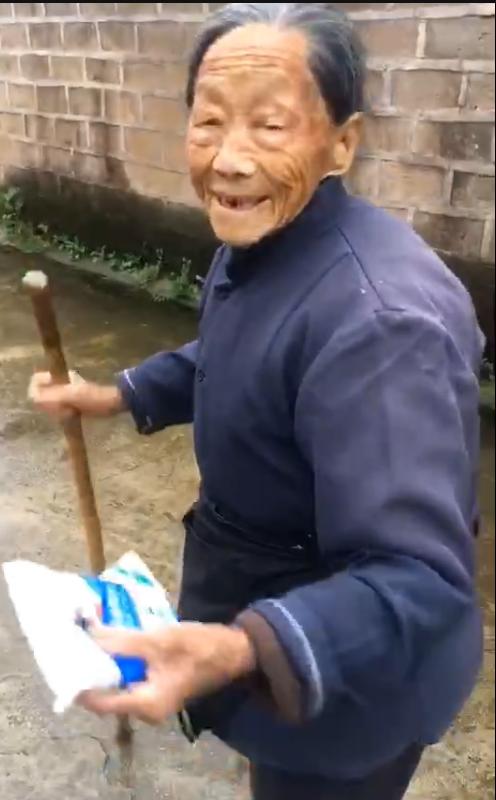 探秘中国第一长寿老人,116岁长寿老人透露的秘密