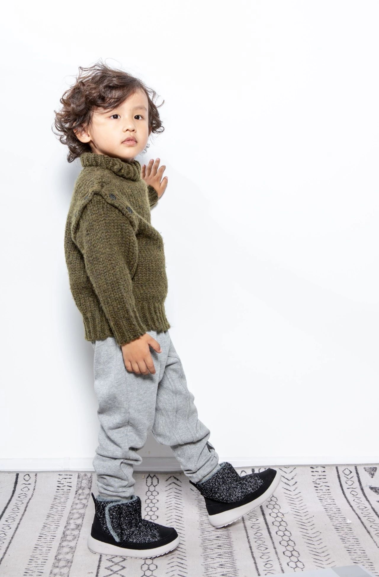 小蓝羊清仓特价,小蓝羊加绒防水靴