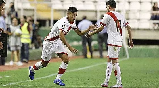 武磊和杨晨谁更有潜力,杨晨和武磊留洋成绩