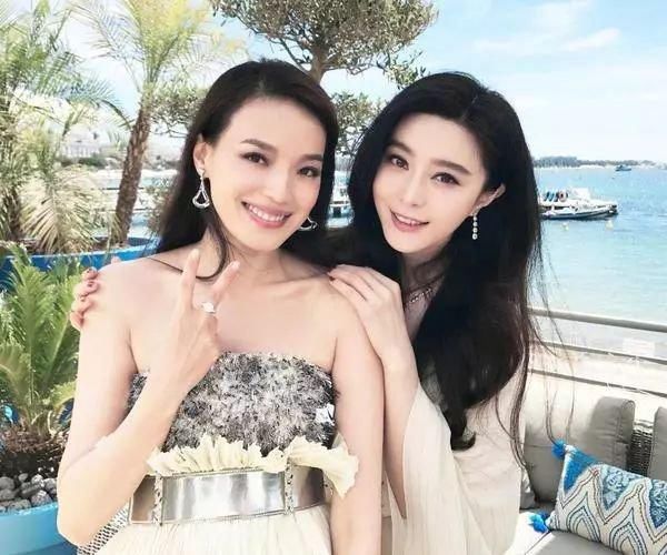 圆脸四方脸国字脸适合什么长发型,脸型与发型搭配国字脸