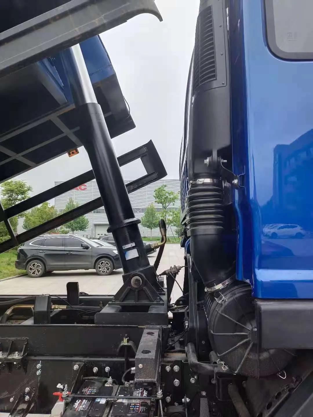 江淮国六自卸前四后八车最新款,江淮国六蓝牌4.2米自卸