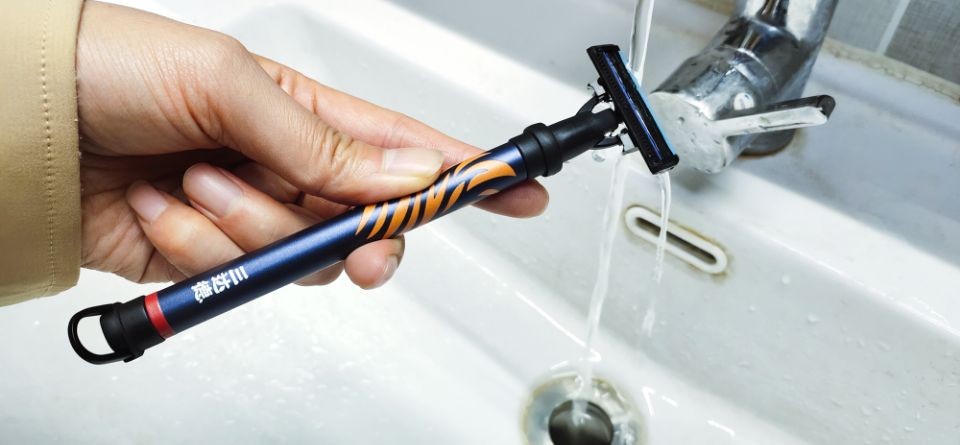 便携剃须新体验,舒适平滑剃须体验