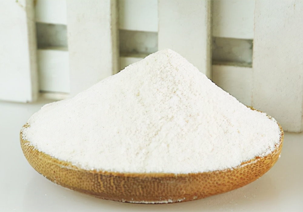 狗狗的尿尿有血怎么回事,狗狗没有什么症状尿尿出血