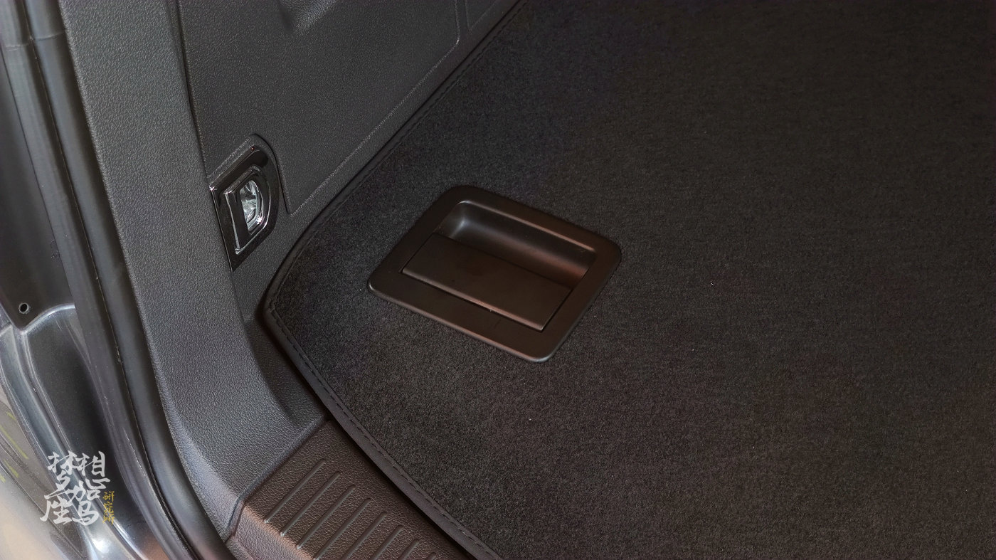 高尔夫途安2024全新款,大众大高尔夫