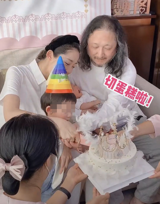 王菲四位导师,王菲和恩师