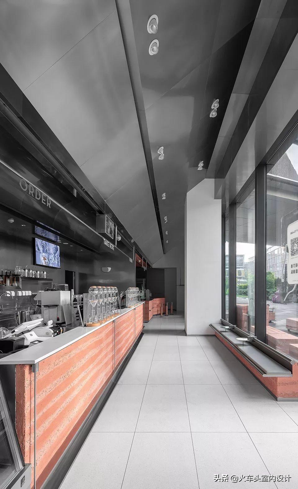 土、砖、石、木、竹、铝，这家茶饮店“设计公司”的身份要暴露啦