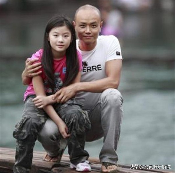 20岁当爹娶哈佛学霸,如今的乐嘉过得怎么样