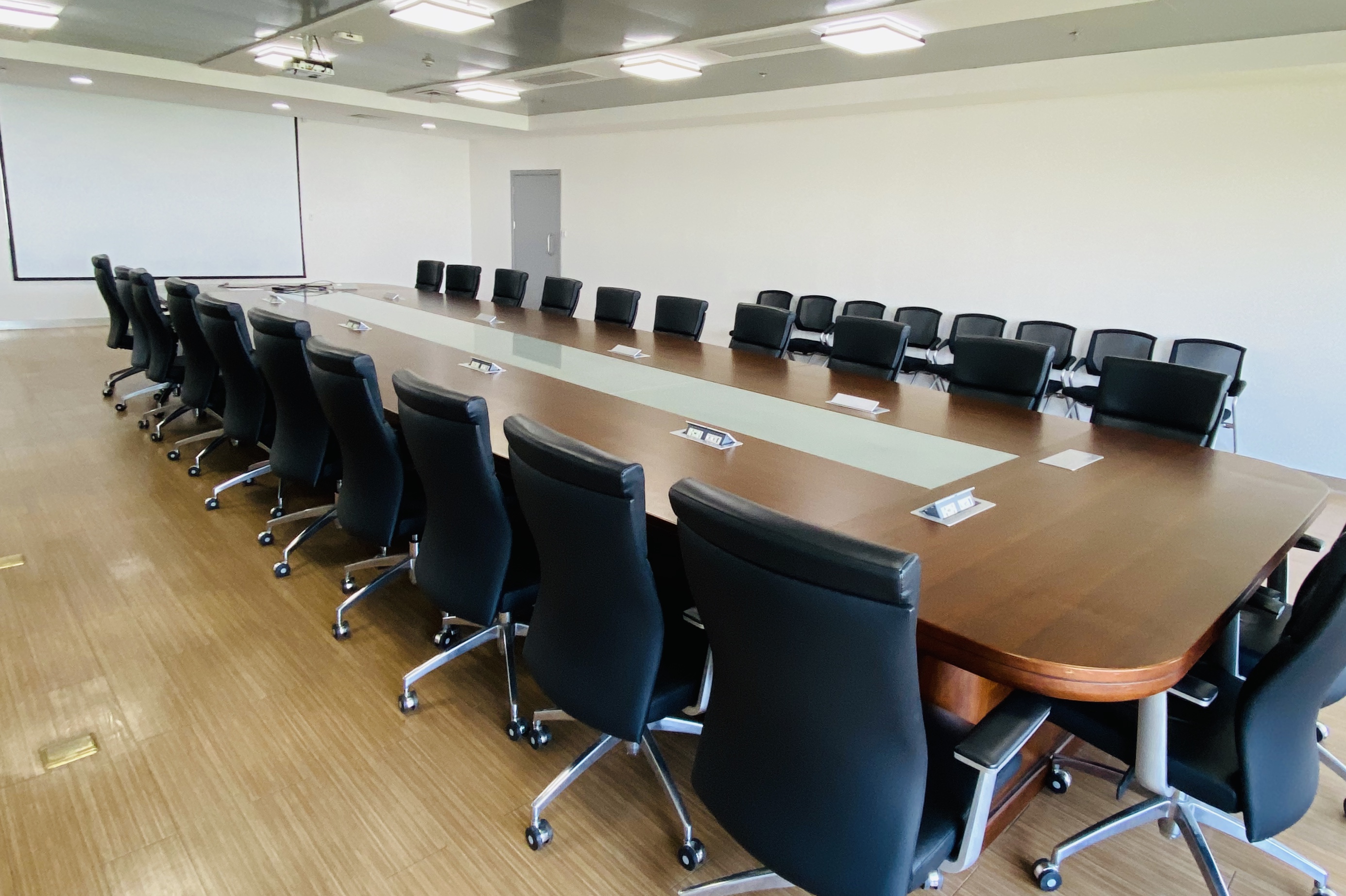 遇见杰出雇主的图片,遇见杰出雇主最新消息