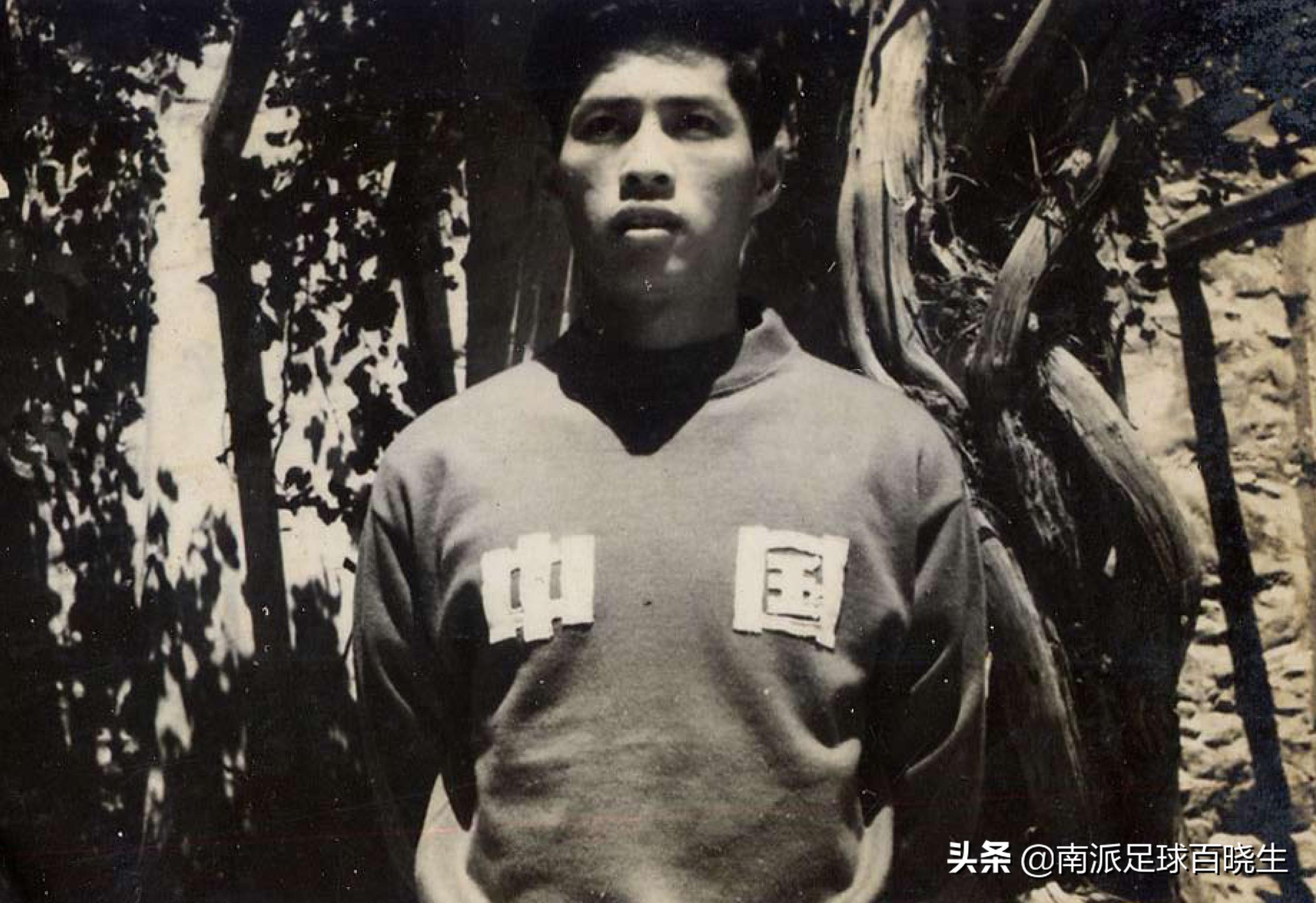 广东足球冼迪雄,国内足球悼念贝利