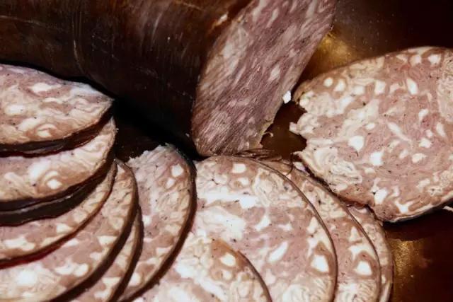 法国特色美食大盘点,法国十大特色美食英文介绍