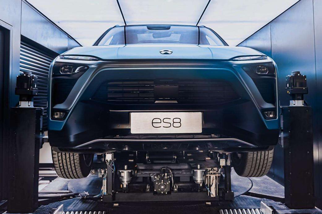 蔚来全新es8上市多少钱,60万买新款蔚来es8值得吗