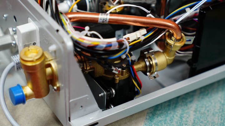 卡萨帝燃气热水器瀑布洗机型,卡萨帝燃气热水器cz7测评