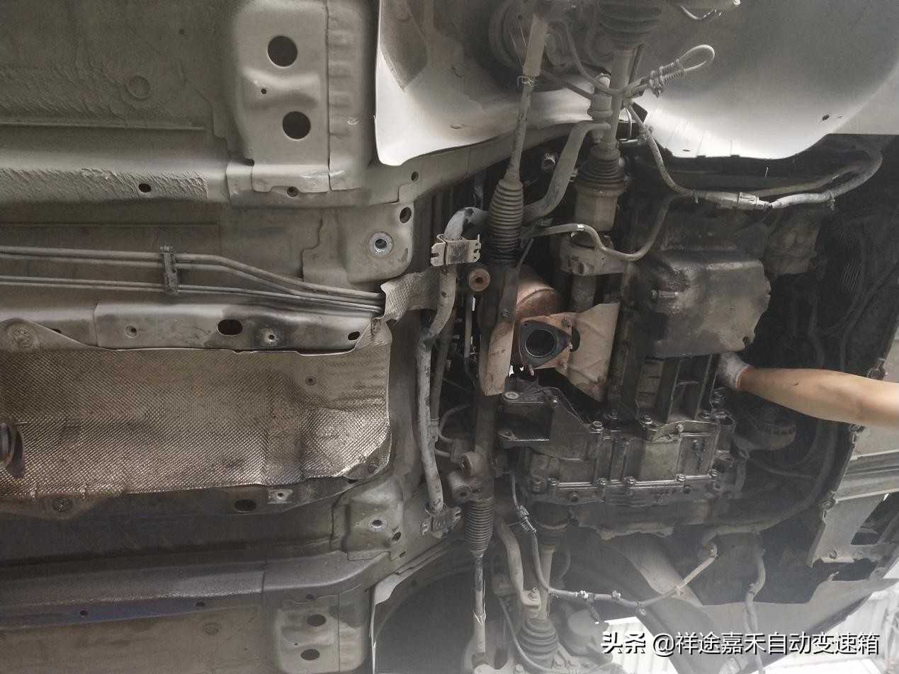 老款别克君越维修费用,2010年别克君越维修