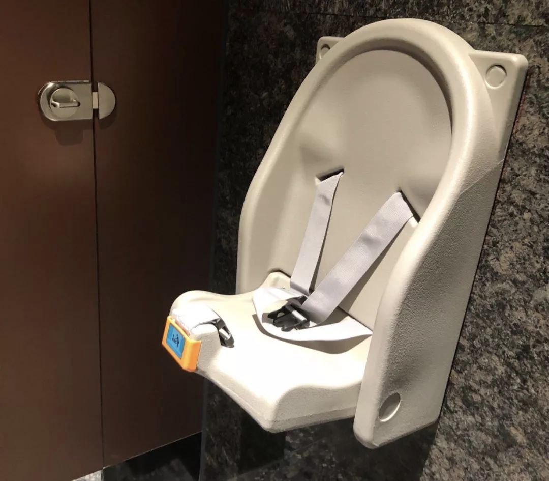 北京首都机场耗资多少钱,北京大兴机场耗资多少