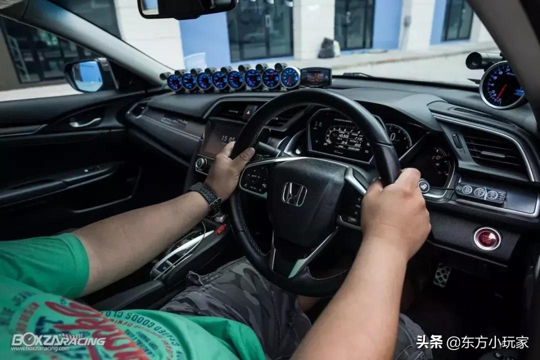 本田思域极简,本田十代思域潮酷控