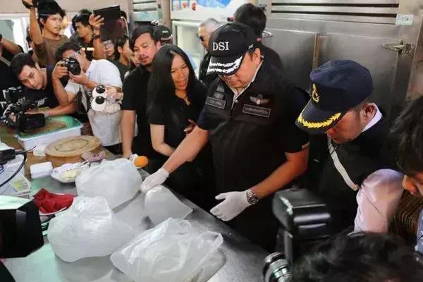 国外旅游扫货攻略推荐,境外旅游购物怎么样